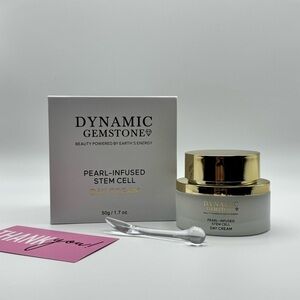 Pearl-Infused Stem Cell Day Cream